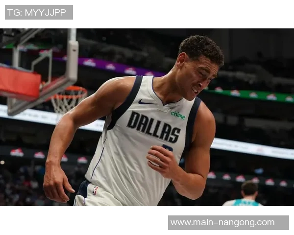 鲍威尔三分狂轰36分带队击败东部第一展现超强实力