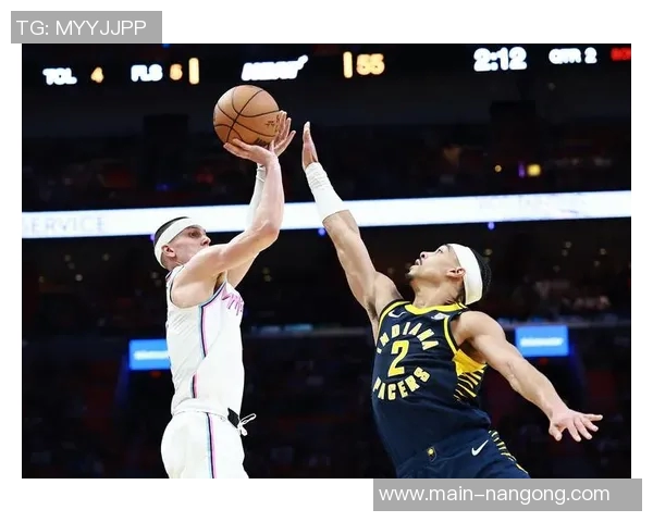 韦尔右腿腿筋紧张明日对阵开拓者出战成疑希罗因伤缺席比赛 韦尔右腿腿筋紧张明日对阵开拓者出战成疑希罗因伤缺席比赛